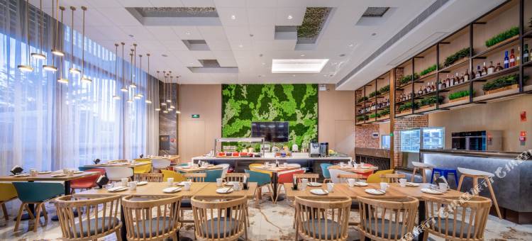 康铂酒店(汕尾海丰店)图片