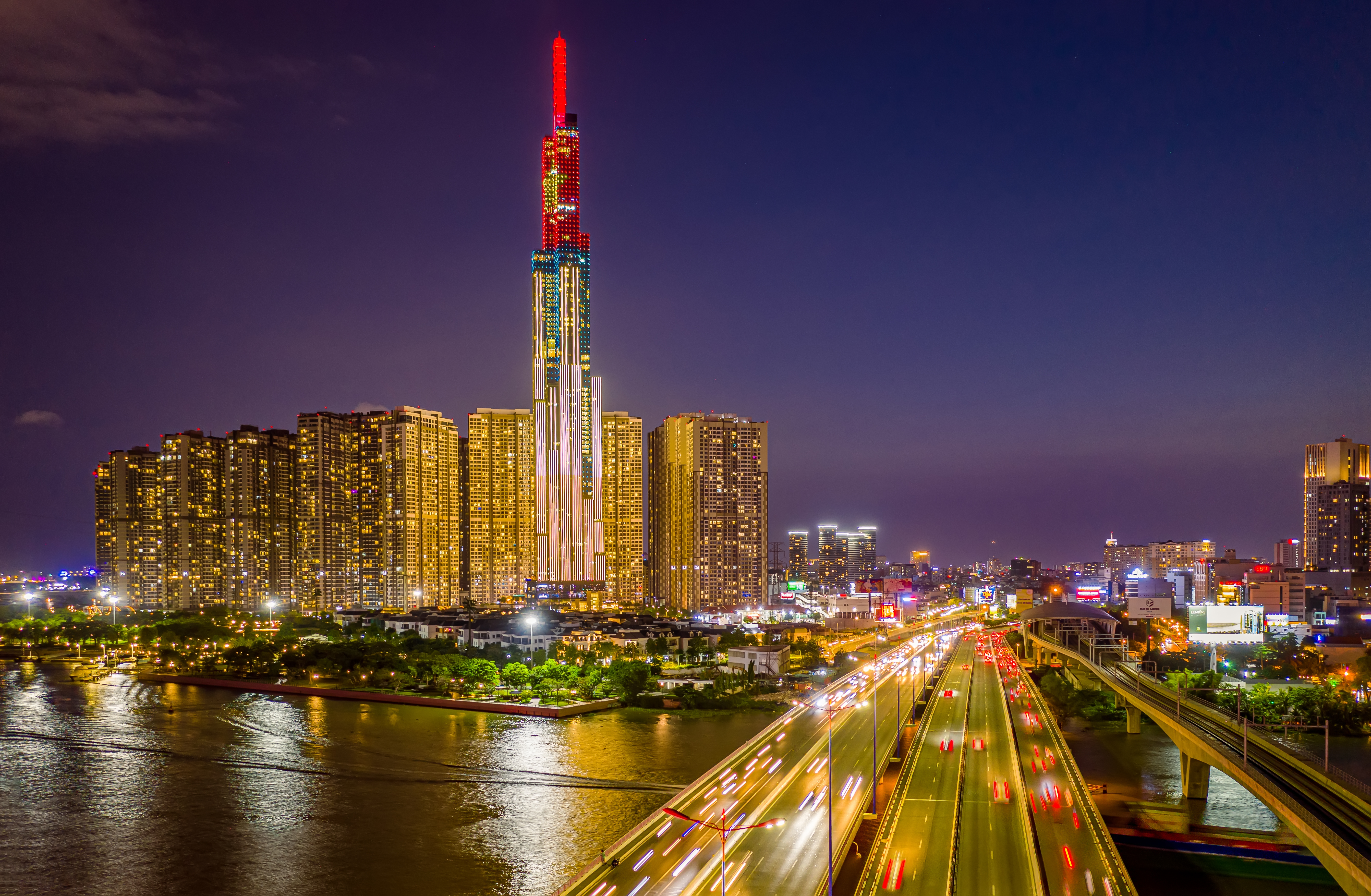 Vinpearl Landmark 81, Autograph CollectionOver view
