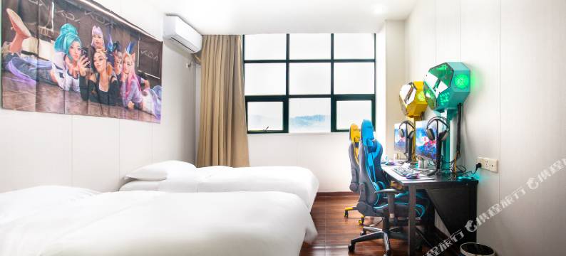 启石电竞酒店(观澜富士康店)图片