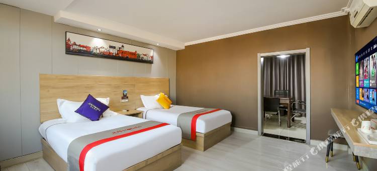 铂悦连锁酒店(人民路漯河市第二高级中学店)图片