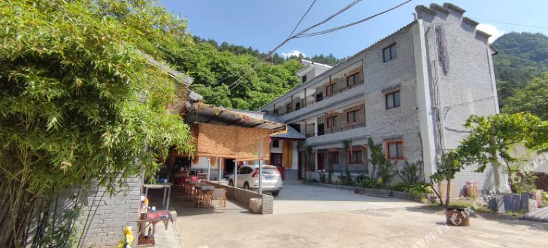 黄柏塬陋居山舍图片