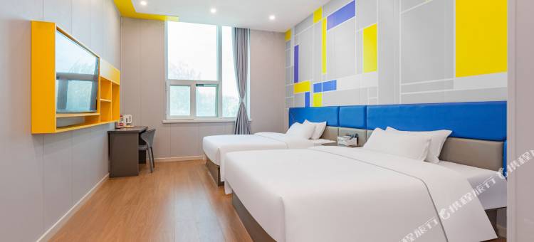 7天酒店(石河子国贸步行街店)图片