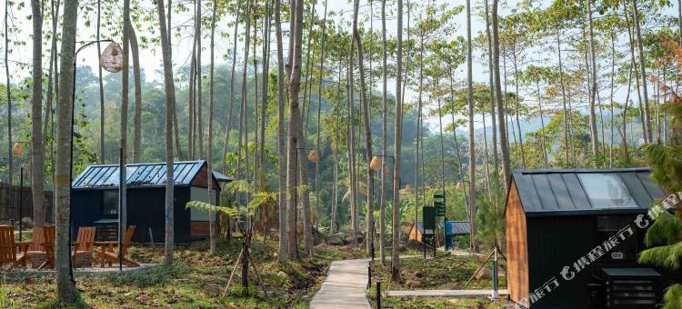 Bobocabin塔维亚庞查克(Bobocabin The Tavia, Puncak)图片