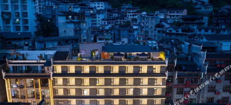 凤凰君尚酒店(凤凰古城景区凤凰大桥店)图片