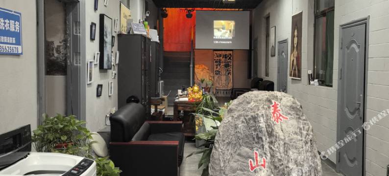 东鼎便捷酒店(山西大学东山校区太原南站店)图片