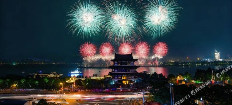 襄阳•丰泽苑•名尚丨ContempDesignerCinemaS酒店(民发广场泛悦店)图片