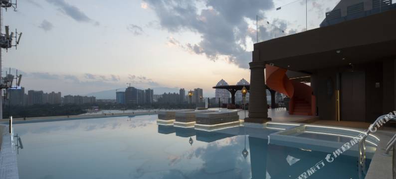 汐月·星光江景酒店(西双版纳景洪告庄西双景星光夜市店)图片