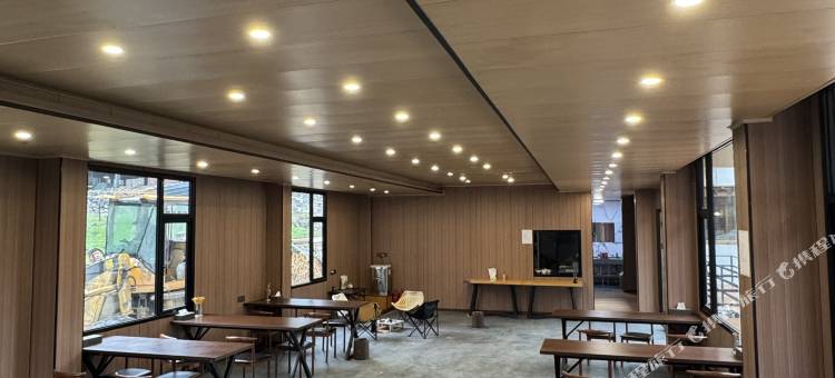 青禾青旅(雨崩下村店)图片