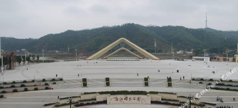 木棉花韩式公寓(廉江塘山岭风景区火车站店)图片