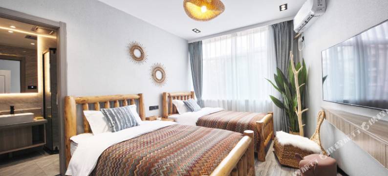 九华山秋雨童话民宿图片