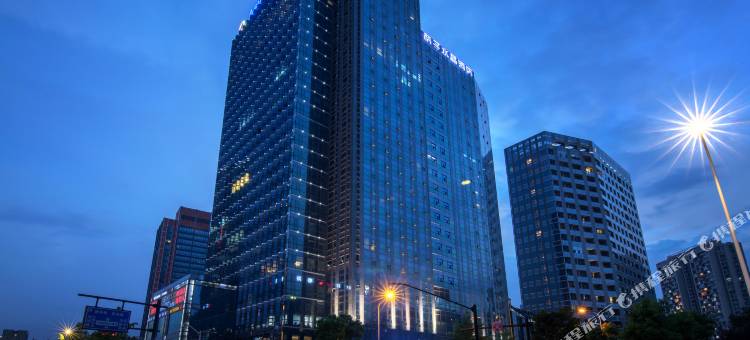 杭州滨江奥体中心桔子水晶酒店图片