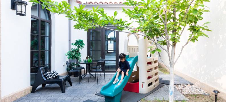 北戴河莫奈小院(孤独图书馆礼堂店)图片