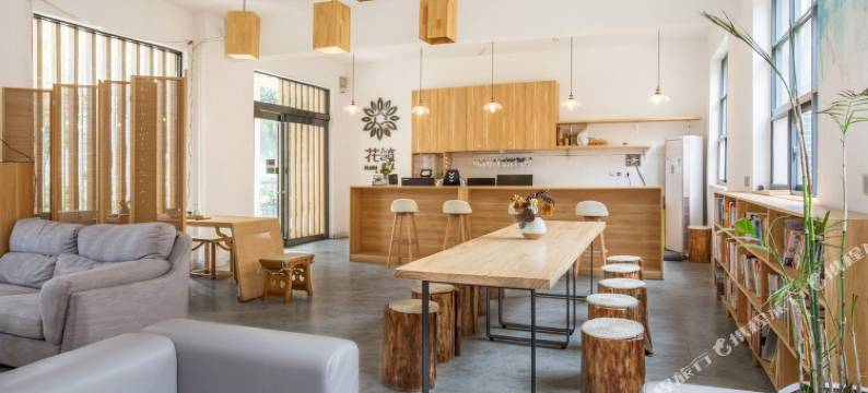 新乡花筑·辉县三友山舍民宿图片