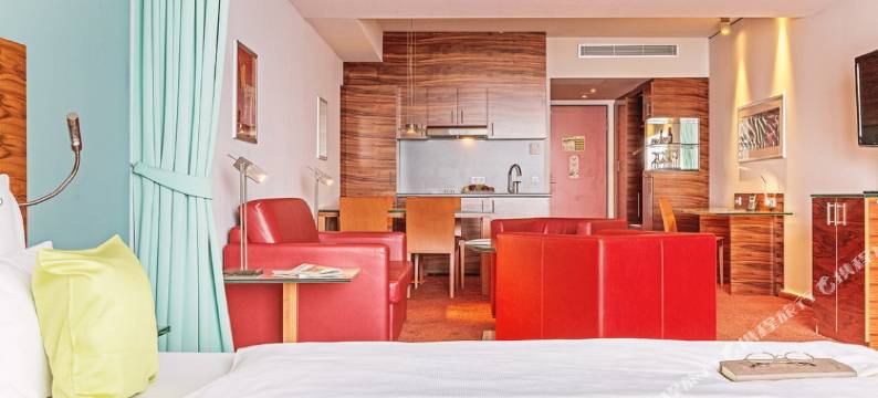 哈林斯亭恩城堡酒店(Schlosshotel Hellenstein)图片