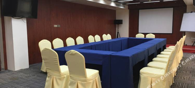 雅斯特美途酒店(金湖广场青秀万达店)图片