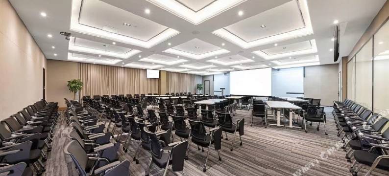 深圳滨河时代ICON LAB艾垦酒店(福田口岸店)图片