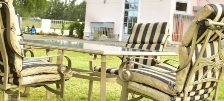 基苏木格兰德四十酒店(Grand Forty Hotel)图片