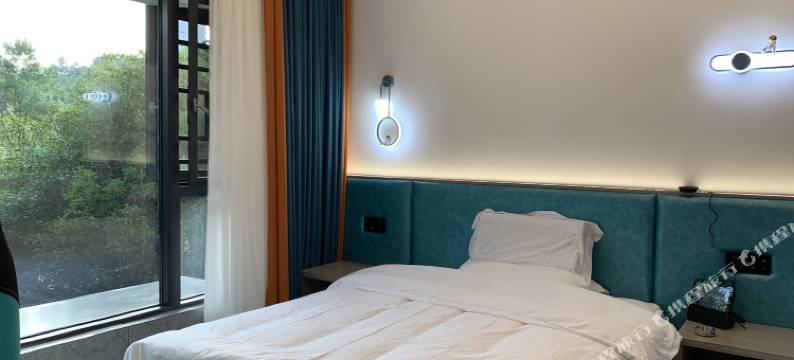 索拉卡酒店图片