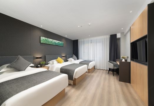 Lizhi Yagu Hotel (Xi'an Railway Station North Square Hanyuandian Subway Station)Hotel Overview