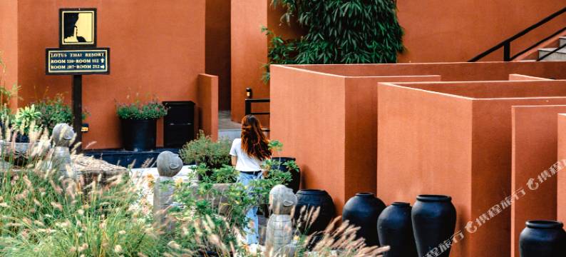 泰莲庭溪畔酒店图片