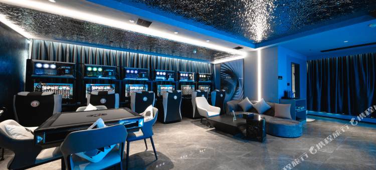 岸异·电竞酒店(林达阳光城美食街店)图片