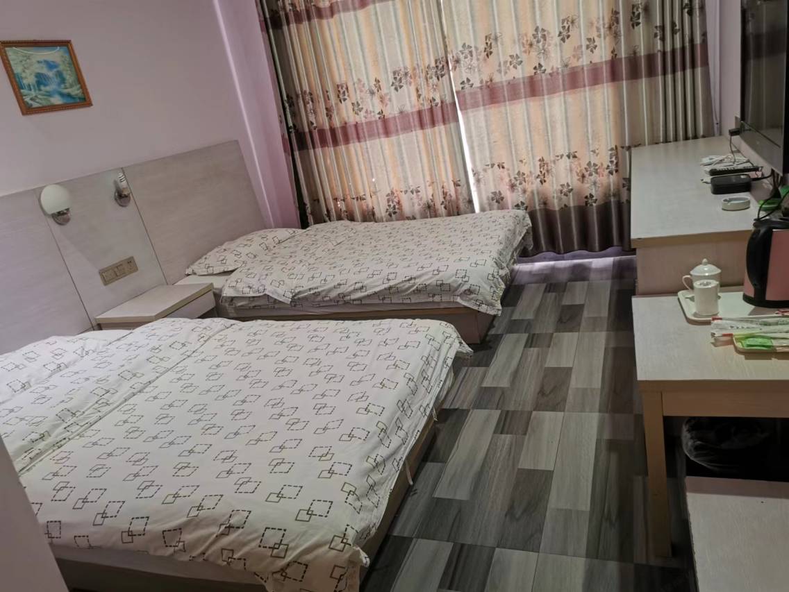 和兴宾馆(浦北汽车站店)