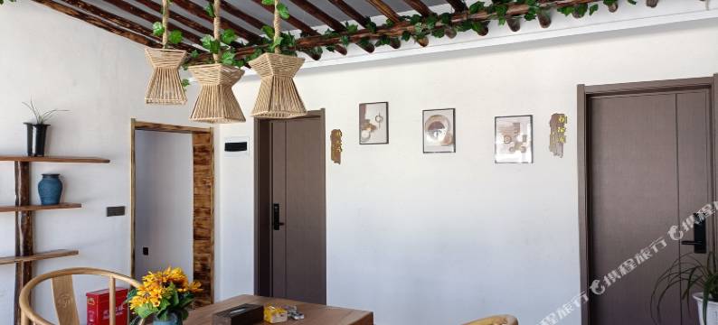 云山瓦居民宿(老君山景区店)图片