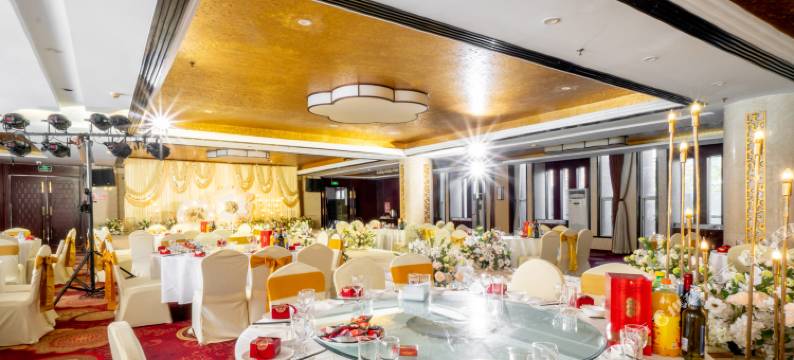 昆明云天花苑酒店(滇池路海埂大坝店)图片