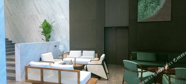 广纳·湖畔酒店(都匀杉木湖公园店)图片