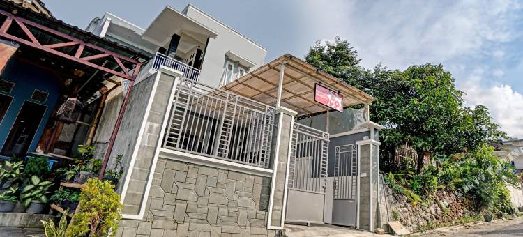 OYO Life 90472 维拉杜阿杜阿(Villa Dua Dua RedPartner)图片