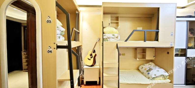 深圳月亮屋·云边全女生青旅(深圳北站店)图片