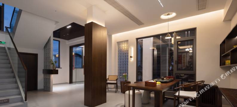 山月听风·环景设计师民宿(婺源篁岭景区店)图片