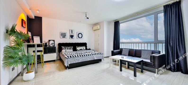 椰宿·YE观影主题公寓(沈阳中街大悦城店)图片