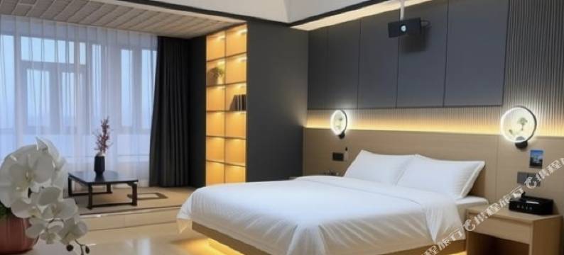 保定在云端民宿(未来石万达广场店)图片