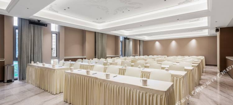 维也纳国际酒店(合肥闸山滑雪运动公园店)图片