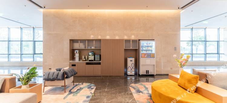 新乡平原示范区智选假日酒店图片