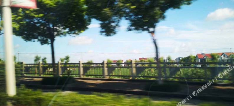 维也纳国际酒店(上海野生动物园航头地铁站店)图片