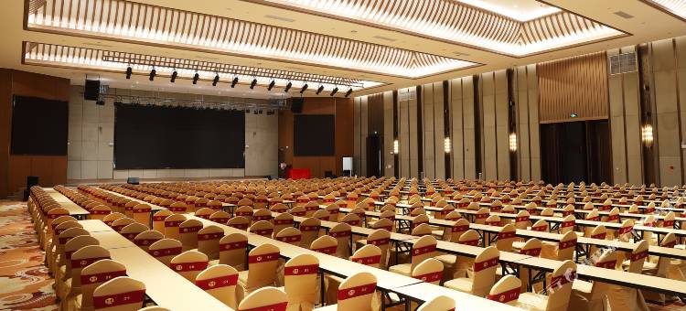 安吉和也大酒店图片