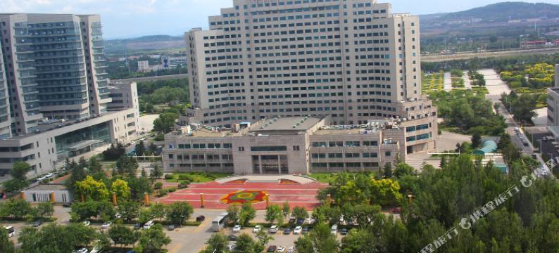 爱你时尚酒店(顺城万达店)图片