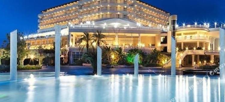 等级奢华套房酒店(Level Luxury Suites)图片