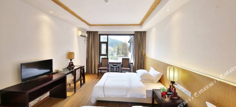 洪雅七里坪铂曼度假酒店图片