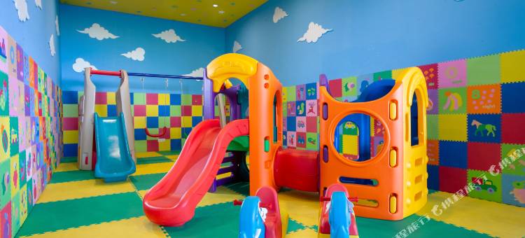 阿兰娜酒店及会议中心 - 单人房阿斯顿酒店(The Alana Hotel & Convention Center Solo by Aston)图片