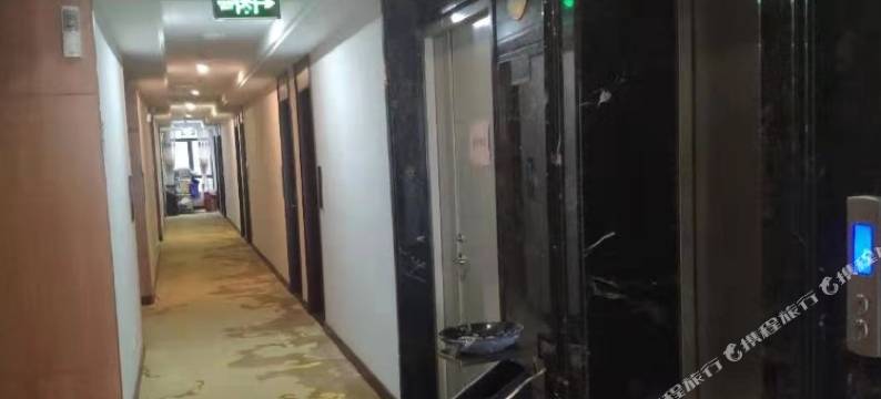 普宁湖盛酒店图片