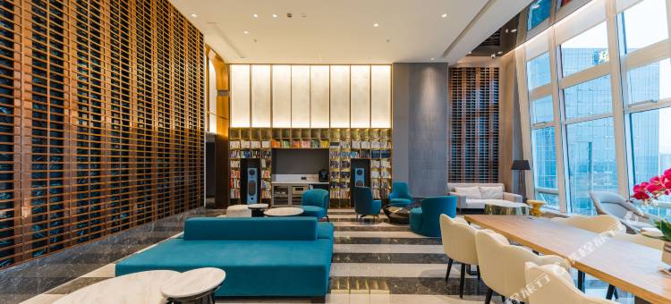 温岭耀达万昌中路亚朵酒店图片