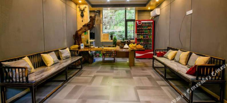 老君山蜗牛时光民宿(云景索道店)图片