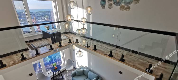 烟台龙湖葡醍海湾木子乡叠院别墅(滨海东路分店)图片