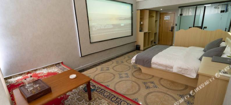 灰鲸智能酒店(吐鲁番高昌中路店)图片