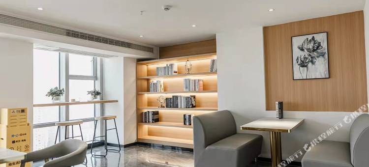 自贡柏雅空中酒店(华商国际城店)图片