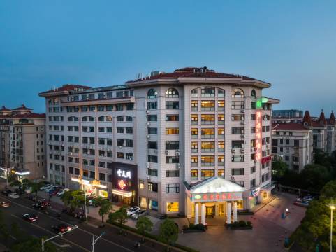 维也纳酒店(启东公园南路店)