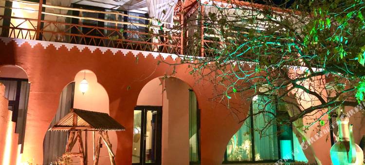 霍城漠之野民宿图片